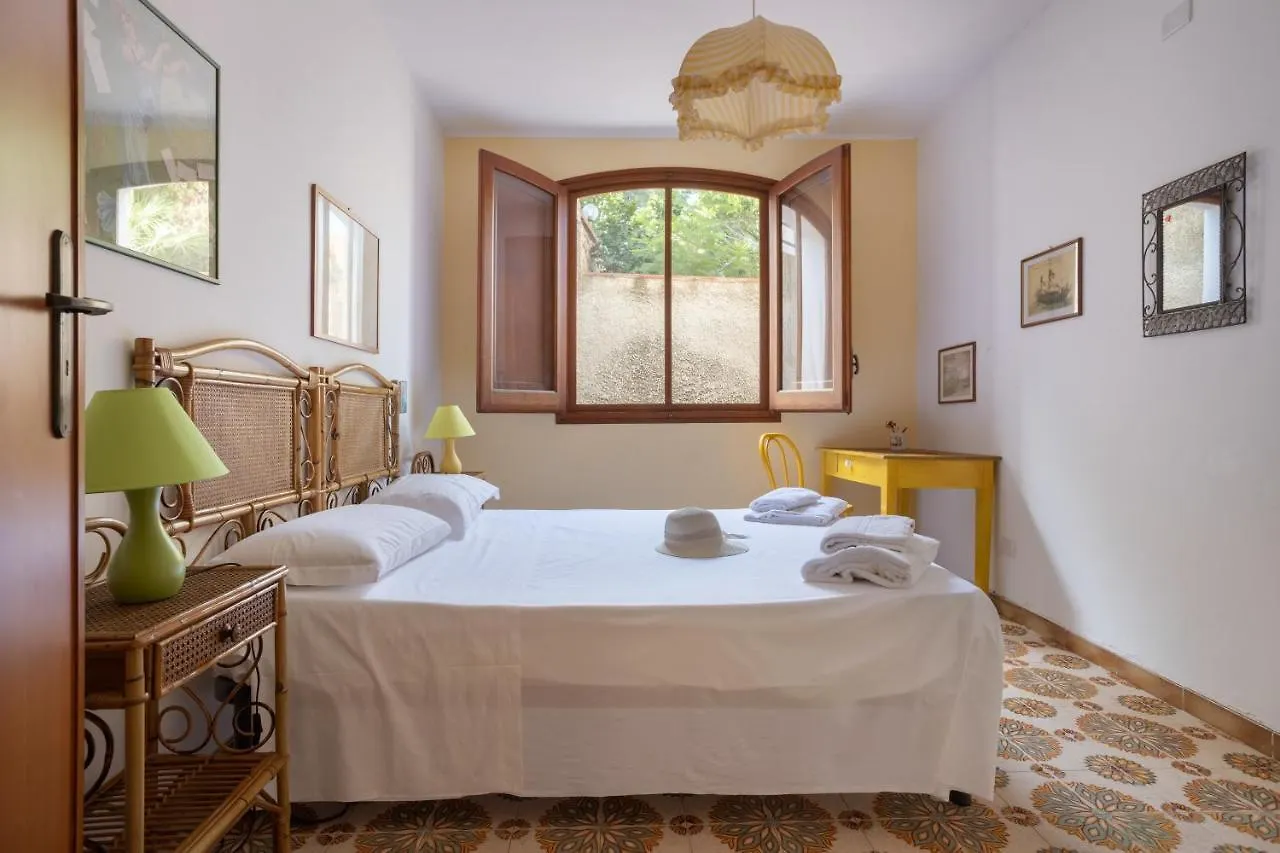 Solemar Sicilia - Villa Corallo Bagheria 0*,  Italy